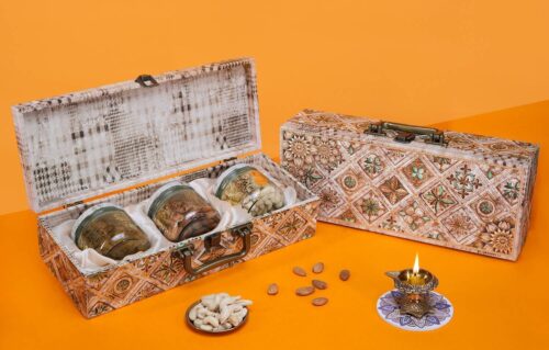 Traditional Box
